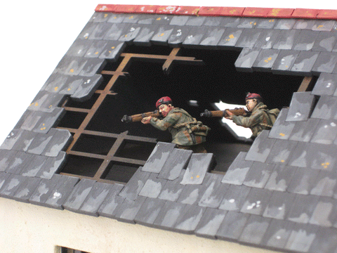 28mm 1:56 "Chapellerie" hat shop