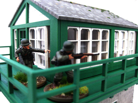 28mm 1:56  "Signal Box"