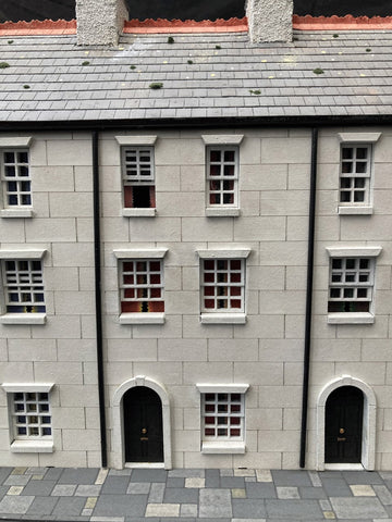28mm 1:56 "Victorian Terrace"
