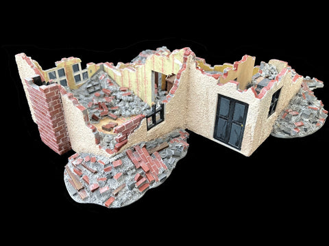 28mm 1:56 "Ruined House 4"