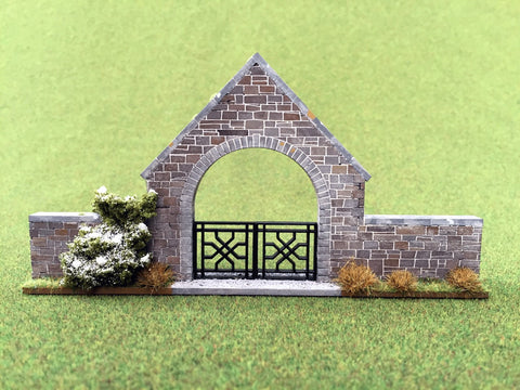 28mm 1:56 Stone Wall Arched Gate