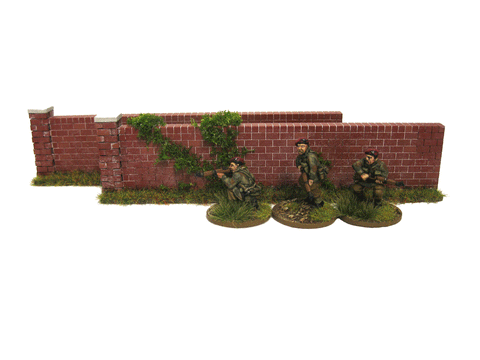 28mm 1:56 Red Brick Walls (2 x straight pieces )